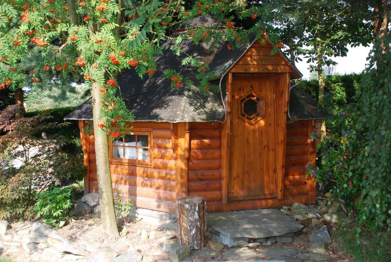 Hotel Alpenhof Markneukirchen Exterior foto